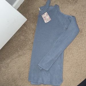 Pink Republic cut-out shoulder sweater